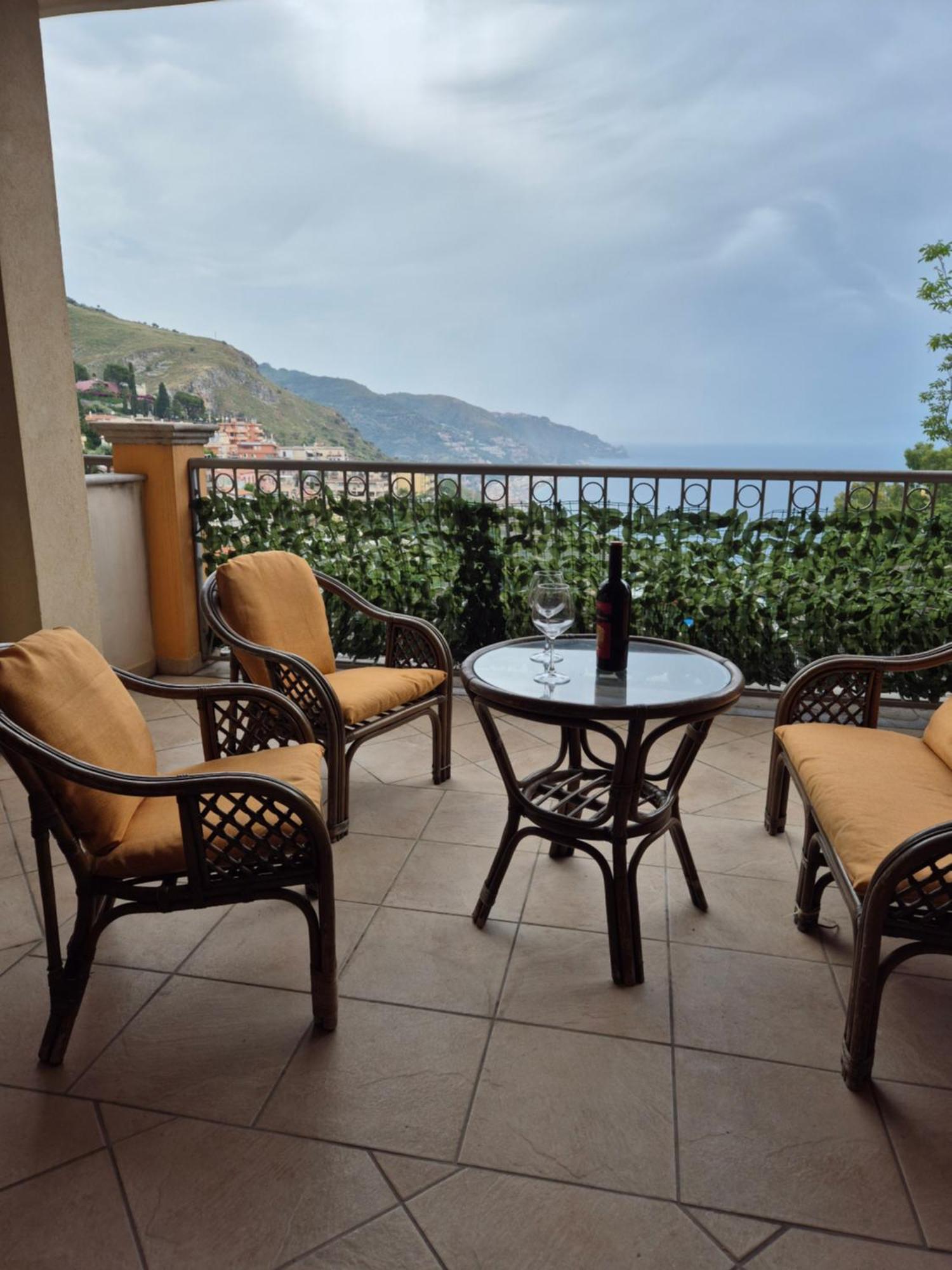 Apartamento Casa Flavia Taormina Exterior foto